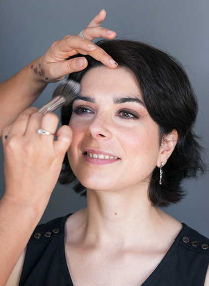 photographe portrait Lyon maquillage avant séance